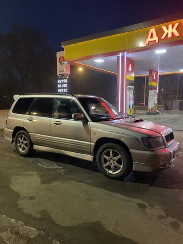 Subaru: Subaru Forester: 2000 г., 2 л, Автомат, Газ, Универсал