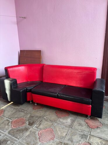 embawood ofis mebelleri: Divan, İşlənmiş, Çatdırılma yoxdur