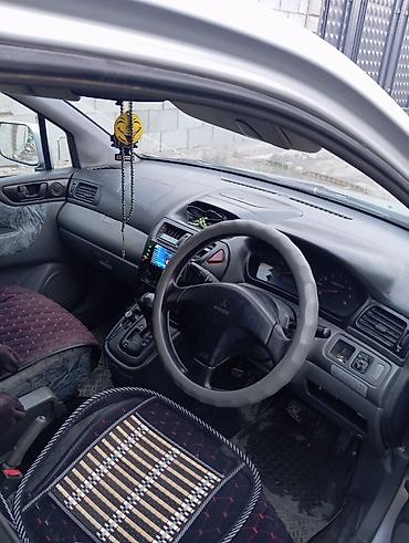 e34 4 4: Mitsubishi Chariot: 1998 г., 2.4 л, Автомат, Бензин, Универсал — 5