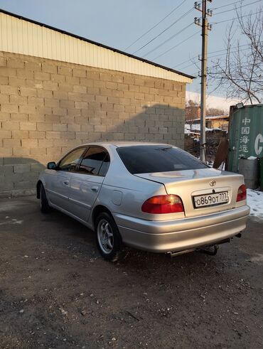 полики для авто бишкек цена: Toyota Avensis: 2000 г., 1.6 л, Механика, Бензин, Седан