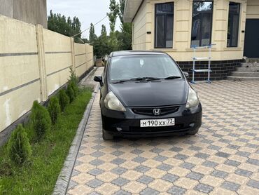 субару в4: Honda Fit: 2001 г., 1.3 л, Вариатор, Бензин