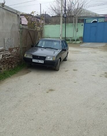 2110 lada: VAZ (LADA) 2109: 1.5 l | 1990 il 210000 km Hetçbek