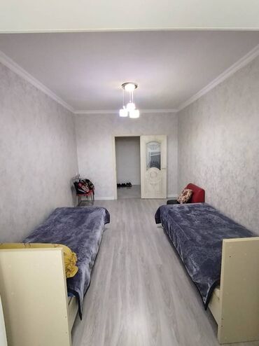 Köhnə tikili: Bakı, Bakıxanov qəs., 4 otaqlı, Köhnə tikili, m. Neftçilər, 120 kv. m — 12