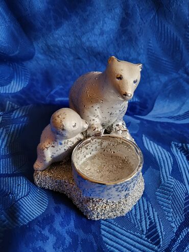 Ostali kućni dekor: Set vintaz,nov,svecnjak i vaza,rucni rad. Set boje srebra,boja ne na lalafo.rs — 13 Ostali kućni dekor: Set vintaz,nov,svecnjak i vaza,rucni rad. Set boje srebra,boja ne — 13