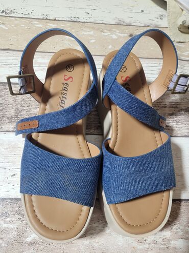 sandale broj 42: Sandals, Seastar, 37