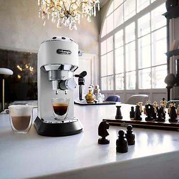 Техника и электроника: Кофемашина Delonghi, Полуавтоматическая, С капучинатором, Новый — 6