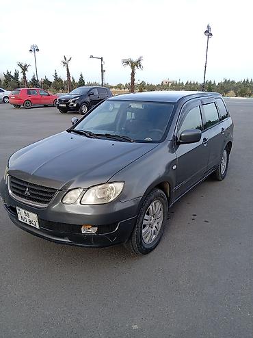 Mitsubishi: Mitsubishi Airtrek: 0.2 l | 2001 il 2000 km Krossover — 2