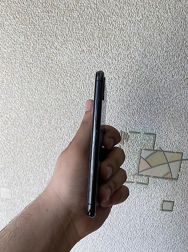Apple iPhone: IPhone X, 64 GB, Qara — 7