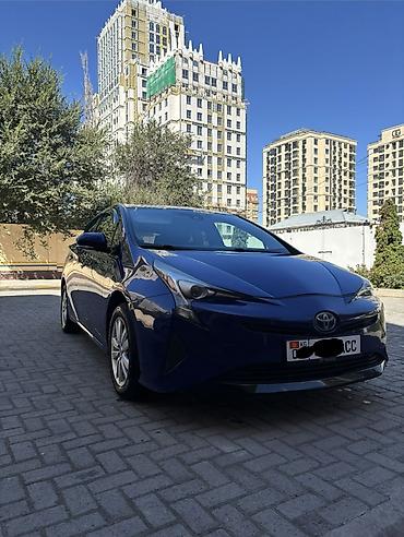 honda odyssey 2019: Toyota Prius: 2018 г., 1.8 л, Вариатор, Гибрид, Лифтбек — 2