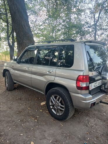 хонда црв 1: Продаю или меняю на авто с моей доплатой. Внедорожник Mitsubishi