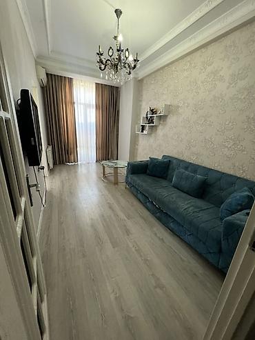 masazirda ev satilir: 2 otaqlı, Yeni tikili, 47 kv. m — 1