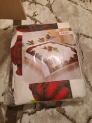 Süni güllər: Turkiyenin malidi