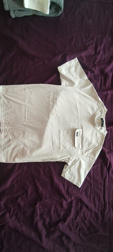 Футболки: Мужская футболка, M (EU 38), Calvin Klein, Б/у, цвет - Белый, Платная доставка, Самовывоз