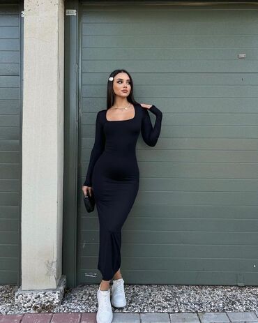 Костюмы с юбкой: Покупали 4500. Одевали всего лишь 3 раза — 18