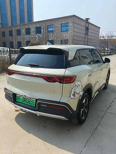 BYD: BYD E2: 2024 г., Автомат, Электромобиль, Кроссовер — 2