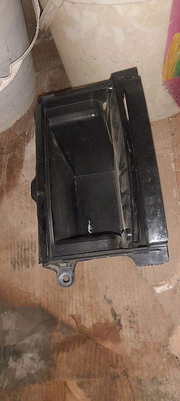 Maqnitofonlar: Maqnitol, AUX — 12