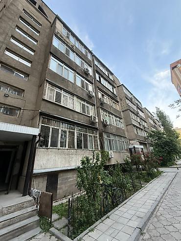 зал: 4 комнаты, 112 м², Золотой квадрат Индивидуалка, 4 этаж, Старый ремонт — 3