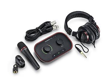 Səs kartları: №: 15089 Məhsulun adı: Studiya dəsti Focusrite Vocaster One Studio — 3