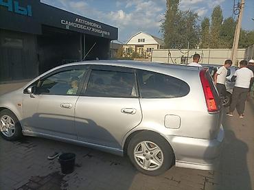 step vagon: Honda Stream: 2003 г., 2 л, Автомат, Бензин, Минивэн — 4