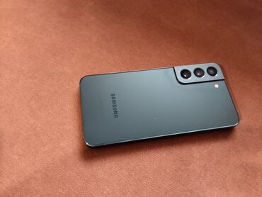 Samsung: Samsung Galaxy S22, Б/у, 128 ГБ, цвет - Зеленый, 2 SIM at lalafo.kg — 2 Samsung: Samsung Galaxy S22, Б/у, 128 ГБ, цвет - Зеленый, 2 SIM — 2