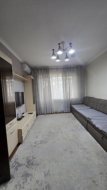 Продажа квартир: 3 комнаты, 63 м², 7 мкр 106 серия, 8 этаж, Евроремонт — 5