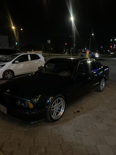 полик демио: BMW 5 series: 1994 г., 3 л, Механика, Бензин, Седан