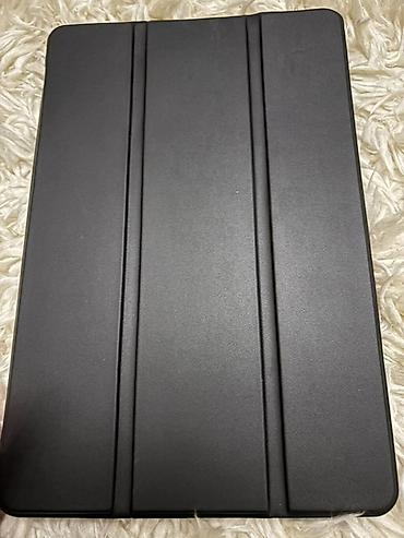 laptop stand: Planşet üçün qara rəngli qoruyucu örtük - Tip: maqnitli qatlanan — 1