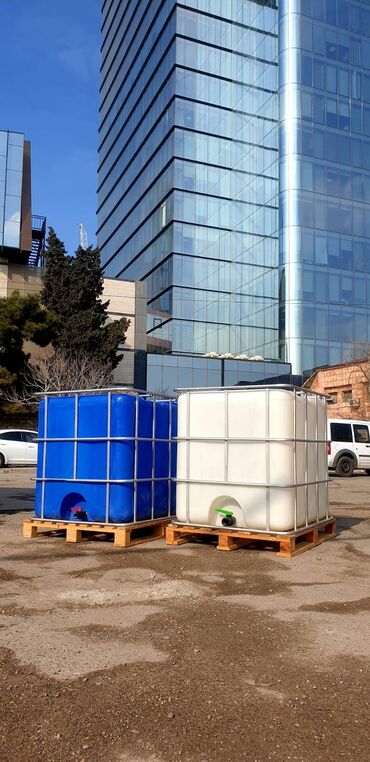 Baklar və çənlər: Bak, Plastik, Yeni — 16