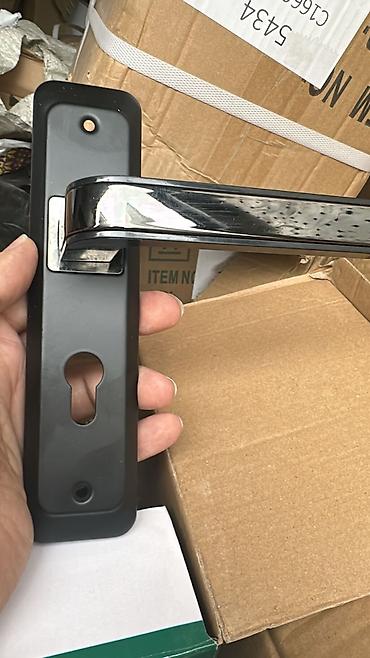 qapi tutacaqlari: 🚪 Qapı Dəstəyi və Kilid Dəstləri – Yeni Model Eviniz və ofisiniz üçün — 8