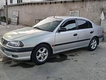 corolla 2004: Toyota Avensis: 2002 г., 1.8 л, Механика, Бензин, Седан — 2