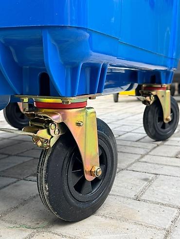 Мусорные баки, контейнеры: Мусорные баки, пластиковые евроконтейнеры Для чистого и безопасного — 5