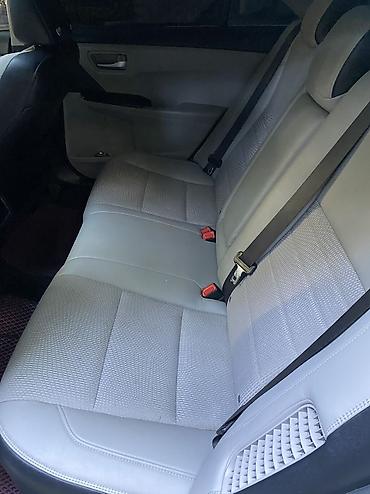 byd e2 2024: Toyota Camry: 2016 г., 2.5 л, Автомат, Гибрид, Седан — 6