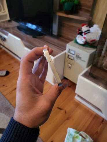 Samsung: Samsung Galaxy S24, 128 GB, rəng - Bej, Simsiz şarj — 3