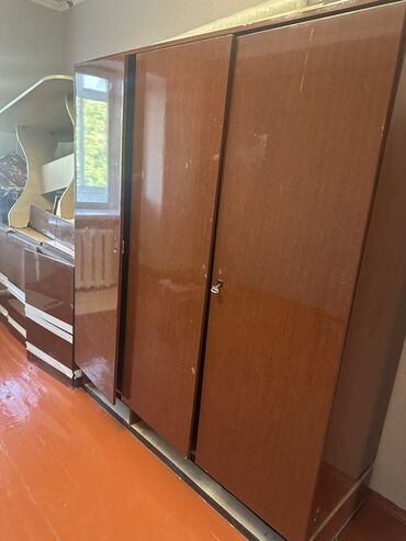 материал оптом: Зал үчүн гарнитур, ДСП, түсү - Күрөң