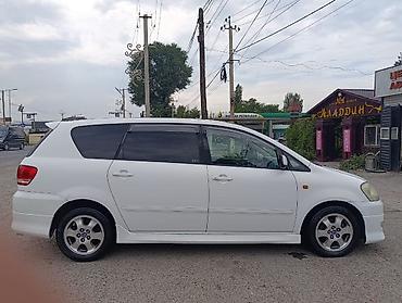 240: Toyota Ipsum: 2003 г., 2.4 л, Автомат, Бензин, Минивэн — 4