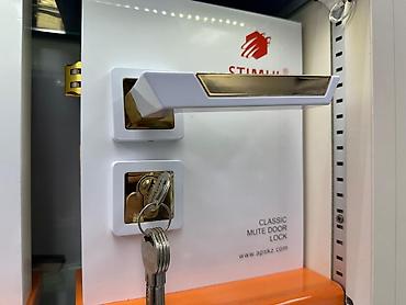 qapi zamok: ✨ STIMUL Premium Səssiz Qapı Qolu və Kilid Dəstləri ✨ 🚪 Qapınıza — 5