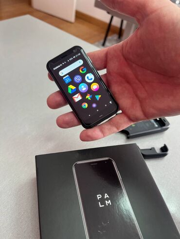 Ostali mobilni telefoni: PALM mobilni telefon u fabričkom pakovanju, sa svim dodacima: -punjac — 4
