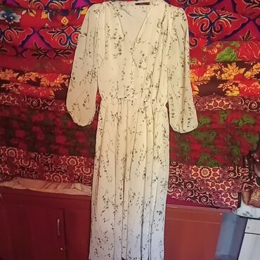 платье с белым воротником: Вечернее платье, Длинная модель, Шифон, С рукавами, 3XL (EU 46)