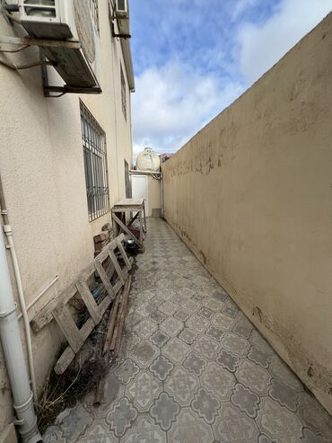 Həyət evləri və villaların satışı: 5 otaqlı, 180 kv. m, Kredit yoxdur, Yeni təmirli -da lalafo.az — 22 Həyət evləri və villaların satışı: 5 otaqlı, 180 kv. m, Kredit yoxdur, Yeni təmirli — 22