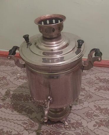 Samovarlar: İşlənmiş Od Samovar, 10 l, Ünvandan götürmə