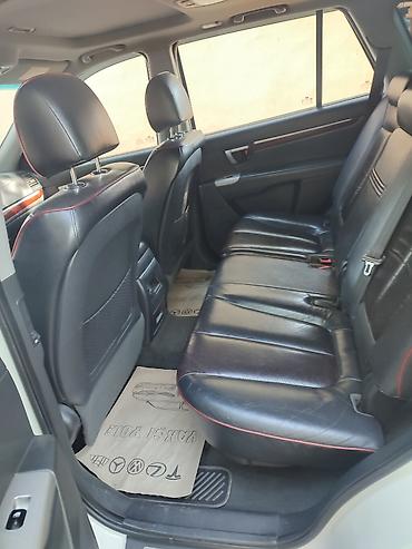 bmw e 39: Hyundai Santa Fe: 2.2 l | 2009 il Ofrouder/SUV — 2
