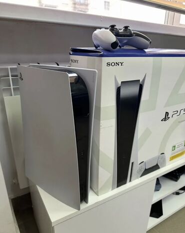 сони а7 3: Продаю Sony PlayStation 5 Fat Состояние отличное, использовалась