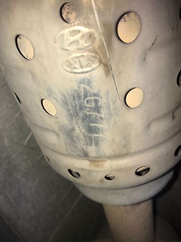 Katalizatorlar, səsboğucular: Butun nov avtomobillerin katalizatorlarinin temiri ve yararsiz — 8