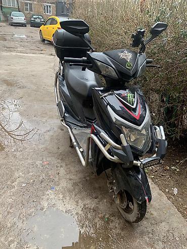 Скутеры: Продаю электро скутера . есть 48 и 60 вольт на полном ходу состояние — 25