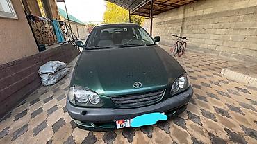 Toyota Avensis: 1999 г., 1.8 л, Механика, Бензин, Хэтчбэк