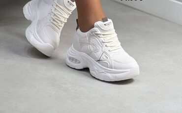 Women's Sneakers and athletic shoes: Bоја - Bela — 2