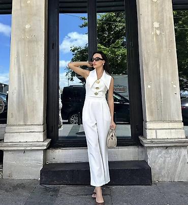 Kombinezoni: 💫Elegantni ženski kombinezon bez rukava
✅2400 din — 2