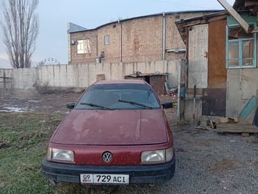 газ 10: Volkswagen : 1988 г., 1.8 л, Механика, Газ, Седан