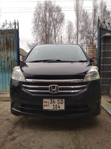 багаж на степвагон: Honda Stepwgn: 2008 г., 2 л, Автомат, Бензин, Вэн/Минивэн