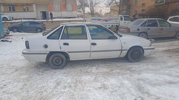 Daewoo: Daewoo Nexia: 1996 г., 1.5 л, Механика, Бензин, Седан